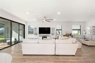 12457 Golden Sage Dr, Sarasota, FL 34238 - Photo 5