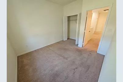 1952 Portofino Meadows Boulevard, Orlando, FL 32824 - Photo 17