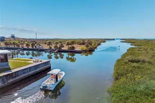 15722 Donzi Dr, Hudson, FL 34667 - Photo 3