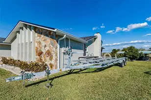 15722 Donzi Dr, Hudson, FL 34667 - Photo 81