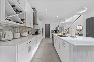 2065 White Feather Loop, Oakland, FL 34787 - Photo 13