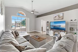 747 Deacon Winn Ct, Orlando, FL 32828 - Photo 3