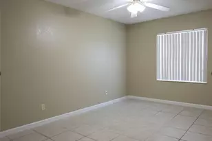 9900 Sweepstakes Ln, Orlando, FL 32837 - Photo 7