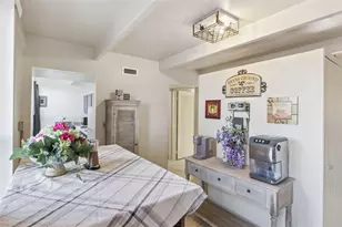 3037 Club Cir, Lakeshore, FL 33854 - Photo 5