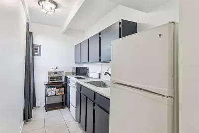 3037 Club Cir, Lakeshore, FL 33854 - Photo 11