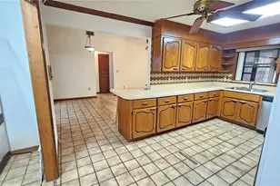 71 Dobson St, Orlando, FL 32805 - Photo 7