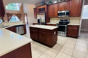 930 Spring Oak Cir, Orlando, FL 32828 - Photo 7