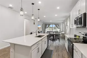 654 Heritage Sq Dr, Haines City, FL 33844 - Photo 11