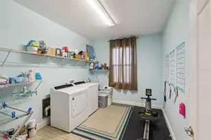 735 Black Eagle Dr, Groveland, FL 34736 - Photo 21