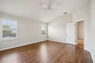 7821 SE 166th Smallwood Place, The Villages, FL 32162 - Photo 15