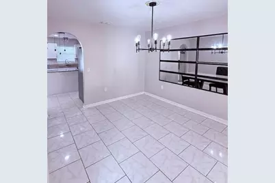 5764 Royal Hills Circle, Winter Haven, FL 33881 - Photo 9
