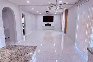5764 Royal Hills Cir, Winter Haven, FL 33881 - Photo 11