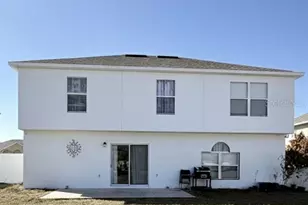 5764 Royal Hills Cir, Winter Haven, FL 33881 - Photo 3