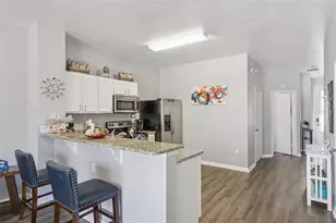 2560 Maneshaw Ln, Kissimmee, FL 34747 - Photo 13