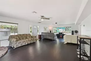 7247 Treasure Island Rd, Leesburg, FL 34788 - Photo 29