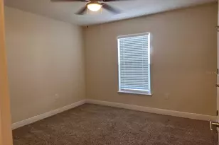 402 Edith Dr, Fruitland Park, FL 34731 - Photo 17