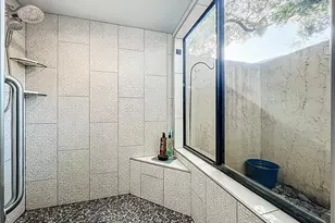 1265 St Tropez Cir, Orlando, FL 32806 - Photo 41