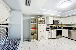 1265 St Tropez Cir, Orlando, FL 32806 - Photo 17