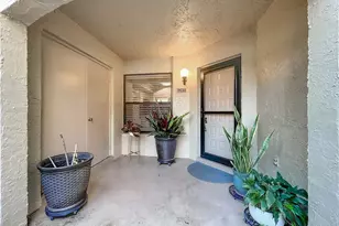 1265 St Tropez Cir, Orlando, FL 32806 - Photo 13