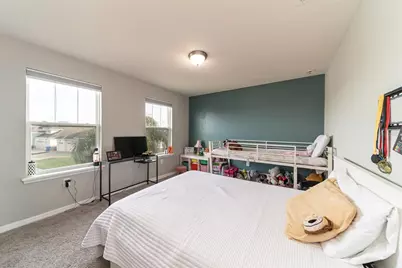 2542 Nouveau Way, Kissimmee, FL 34741 - Photo 23