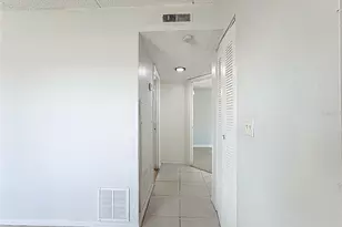 694 Michigan Ct, Saint Cloud, FL 34769 - Photo 11