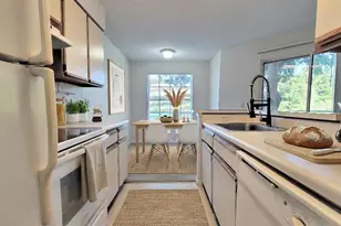 1079 S Hiawassee Rd, Orlando, FL 32835 - Photo 5