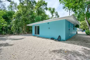 218 Lignumvitae Dr, Key Largo, FL 33037 - Photo 27