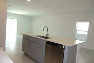 364 Loch Ct, Davenport, FL 33837 - Photo 7