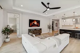 1725 Point Grace Rd, Tavares, FL 32778 - Photo 9