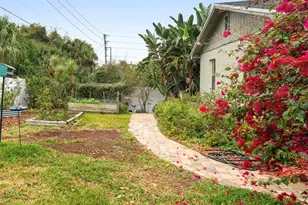 8626 Edge O Woods Ct, Orlando, FL 32819 - Photo 23