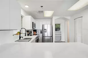 13 Palm Ct, Davenport, FL 33837 - Photo 11