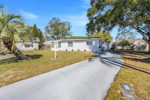 13 Palm Ct, Davenport, FL 33837 - Photo 3