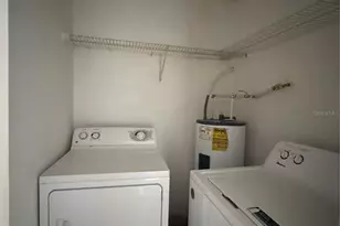 4740 Walden Cir, Orlando, FL 32811 - Photo 7