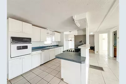 2921 Periwinkle Drive, Groveland, FL 34736 - Photo 19