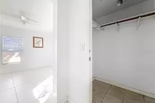 2921 Periwinkle Dr, Groveland, FL 34736 - Photo 43