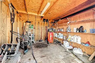 2921 Periwinkle Dr, Groveland, FL 34736 - Photo 47