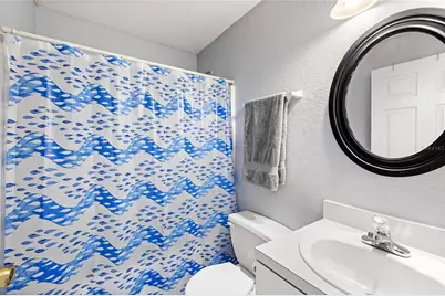 145 Eagle Point Boulevard, Auburndale, FL 33823 - Photo 17