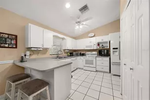 5740 Wolf Lake Rd, Sebring, FL 33875 - Photo 9