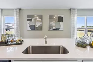 8459 Madrid St, Lakeland, FL 33810 - Photo 9