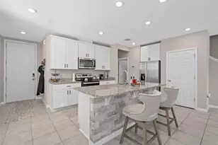 2519 Sweet Viburnum Wy, Ocoee, FL 34761 - Photo 3