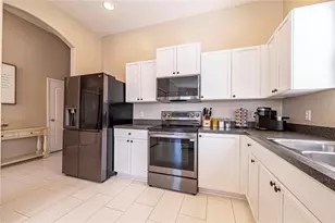 620 Tuscan Hills Blvd, Davenport, FL 33897 - Photo 13