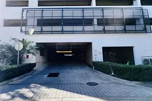 101 S Eola Dr, Orlando, FL 32801 - Photo 25