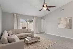 2948 Talladega Dr, Orlando, FL 32826 - Photo 5