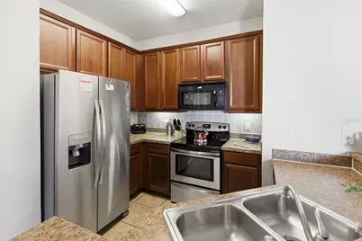 2742 Oakwater Drive #104, Kissimmee, FL 34747 - Photo 11