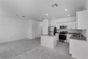 5934 Piney Shrub Pl, Saint Cloud, FL 34771 - Photo 3