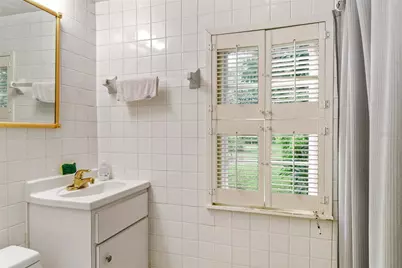 2035 Lake Sue Drive, Orlando, FL 32803 - Photo 37