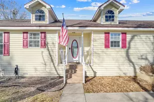 500 E Mattie St, Sanford, FL 32773 - Photo 5