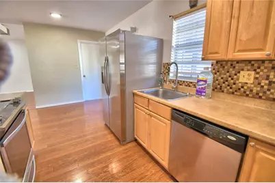 202 Padgett Drive, Lakeland, FL 33809 - Photo 13