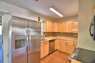 202 Padgett Dr, Lakeland, FL 33809 - Photo 11