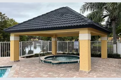 5737 Gatlin Avenue #425, Orlando, FL 32822 - Photo 13